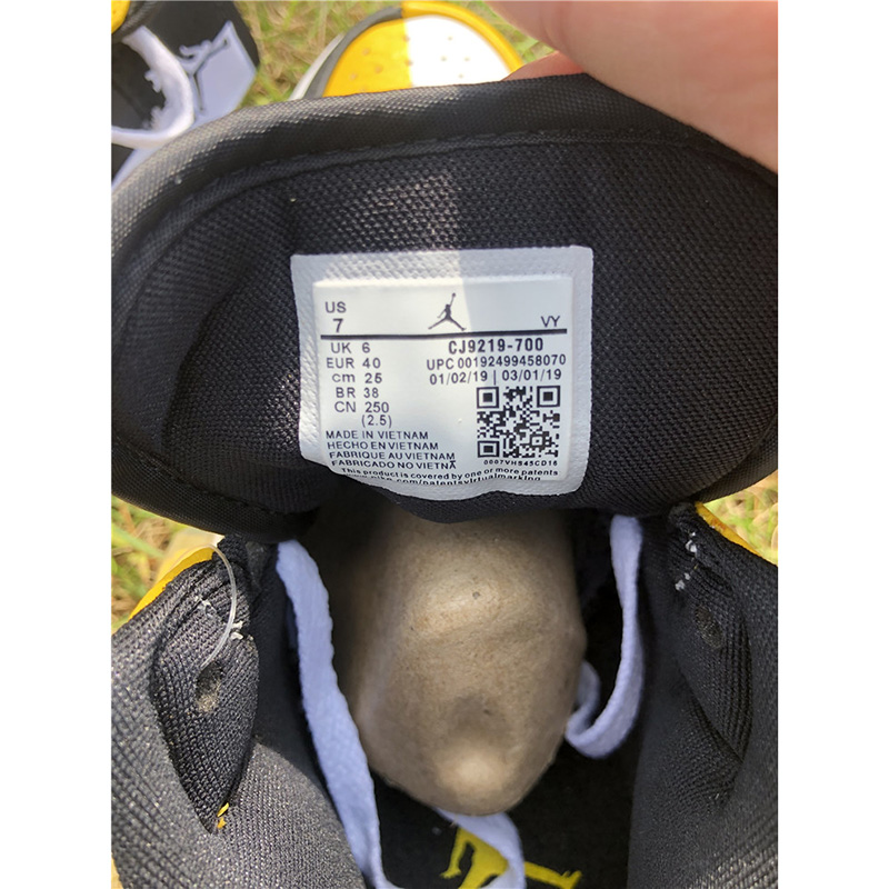 Jordan AJ1 Retro High Black/Yellow/White - EUR FASHION