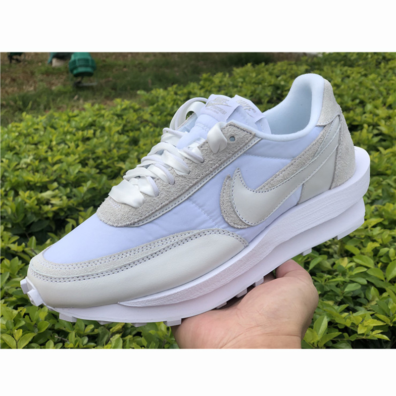 Nike X Sacai Ldv Waffle White - EUR FASHION