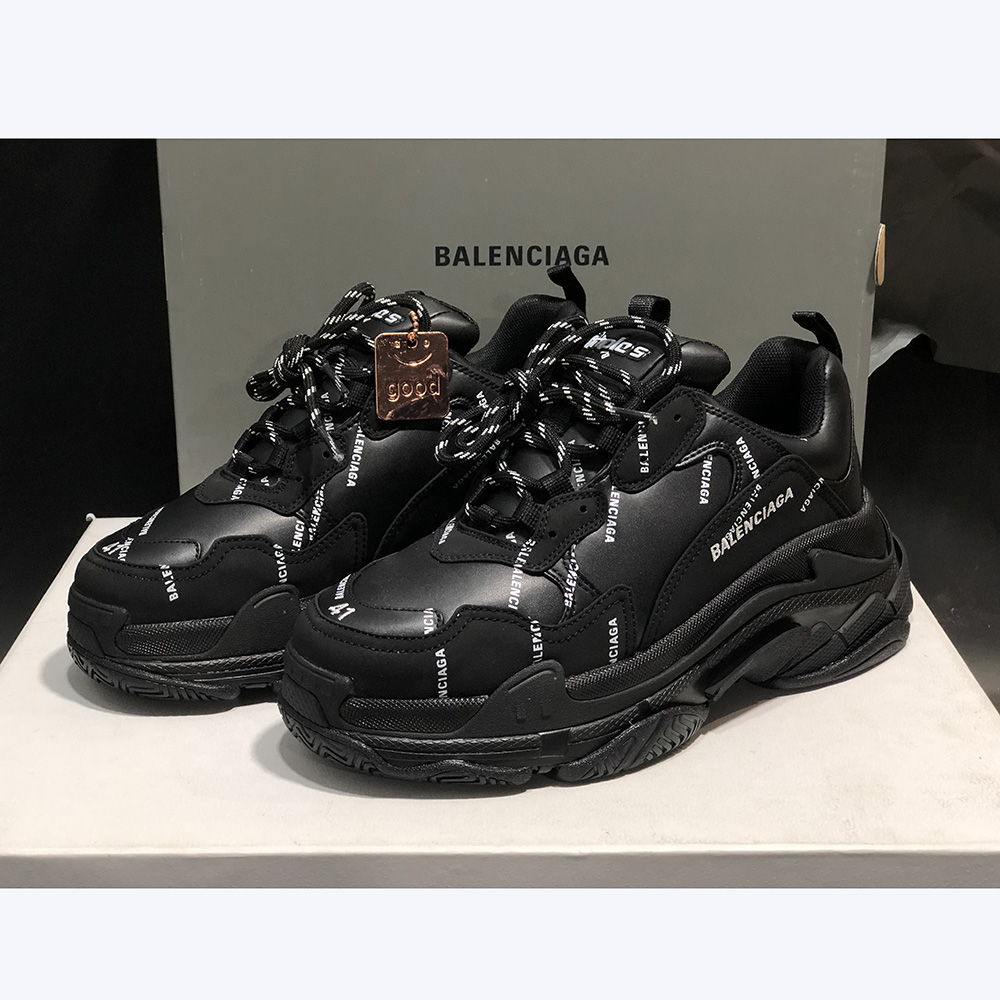 Balenciaga Allover Logo Triple S Sneaker  - EUR FASHION