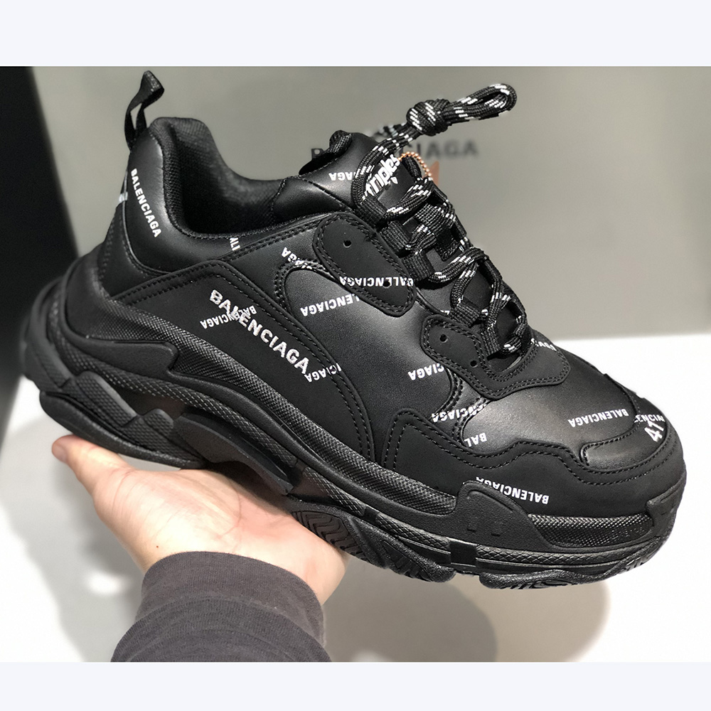 Balenciaga Allover Logo Triple S Sneaker  - EUR FASHION