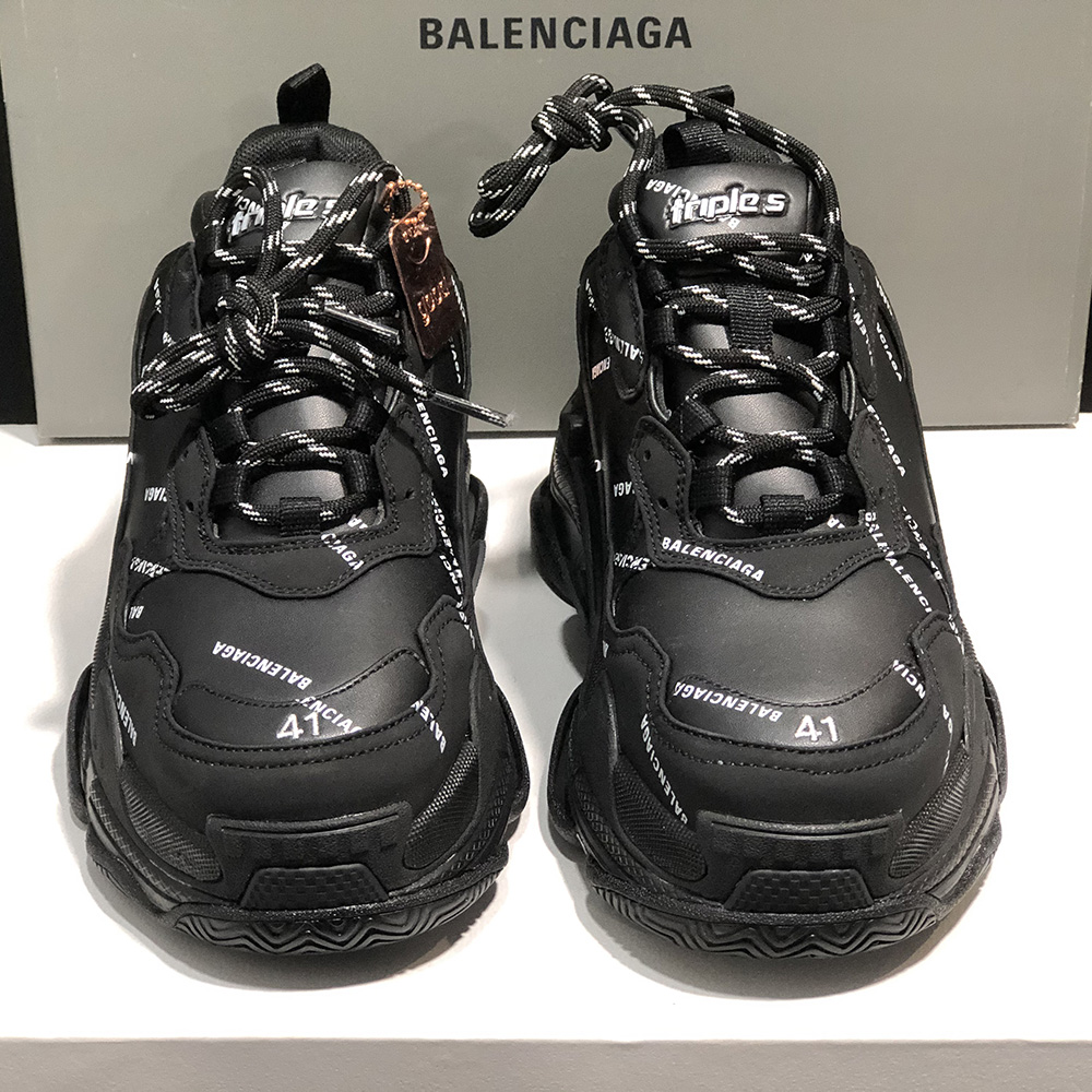 Balenciaga Allover Logo Triple S Sneaker  - EUR FASHION