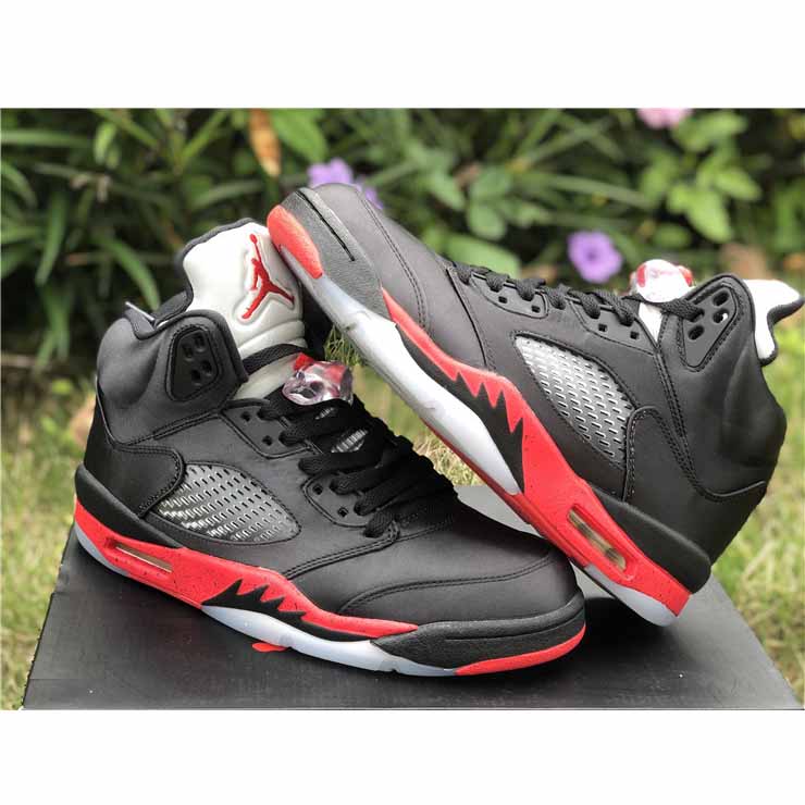 Air Jordan 5 Retro Satin Bred - EUR FASHION