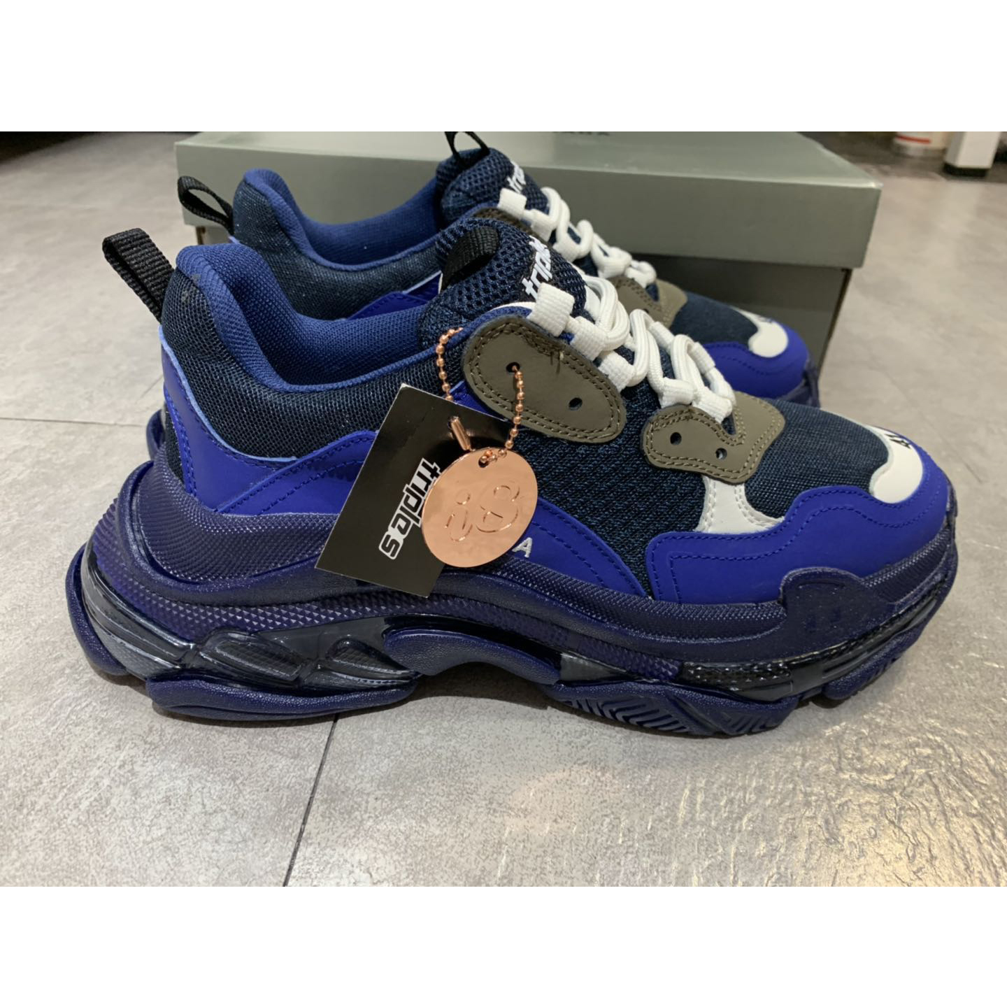 Balenciaga Triple S Clear Sole Sneaker  - EUR FASHION