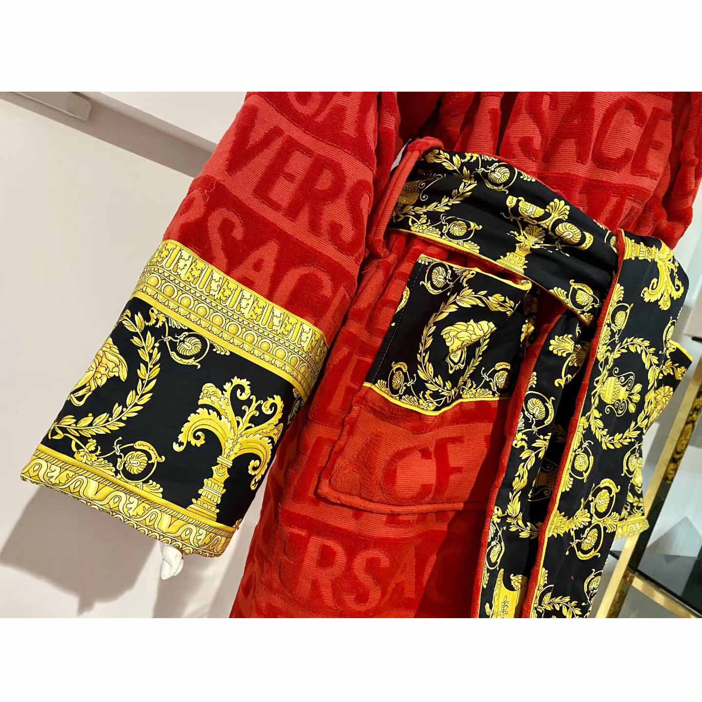 Versace Baroque Logo Jacquard Red Bathrobe - EUR FASHION