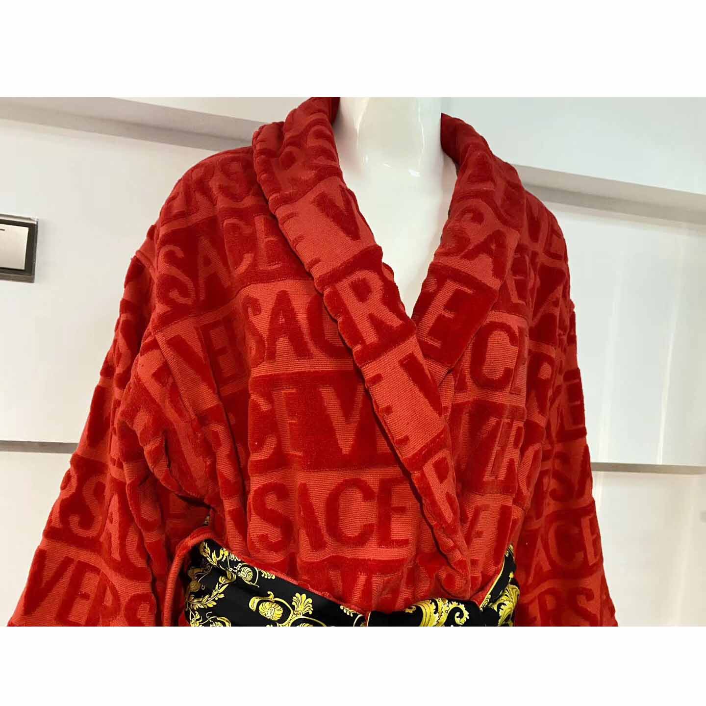 Versace Baroque Logo Jacquard Red Bathrobe - EUR FASHION