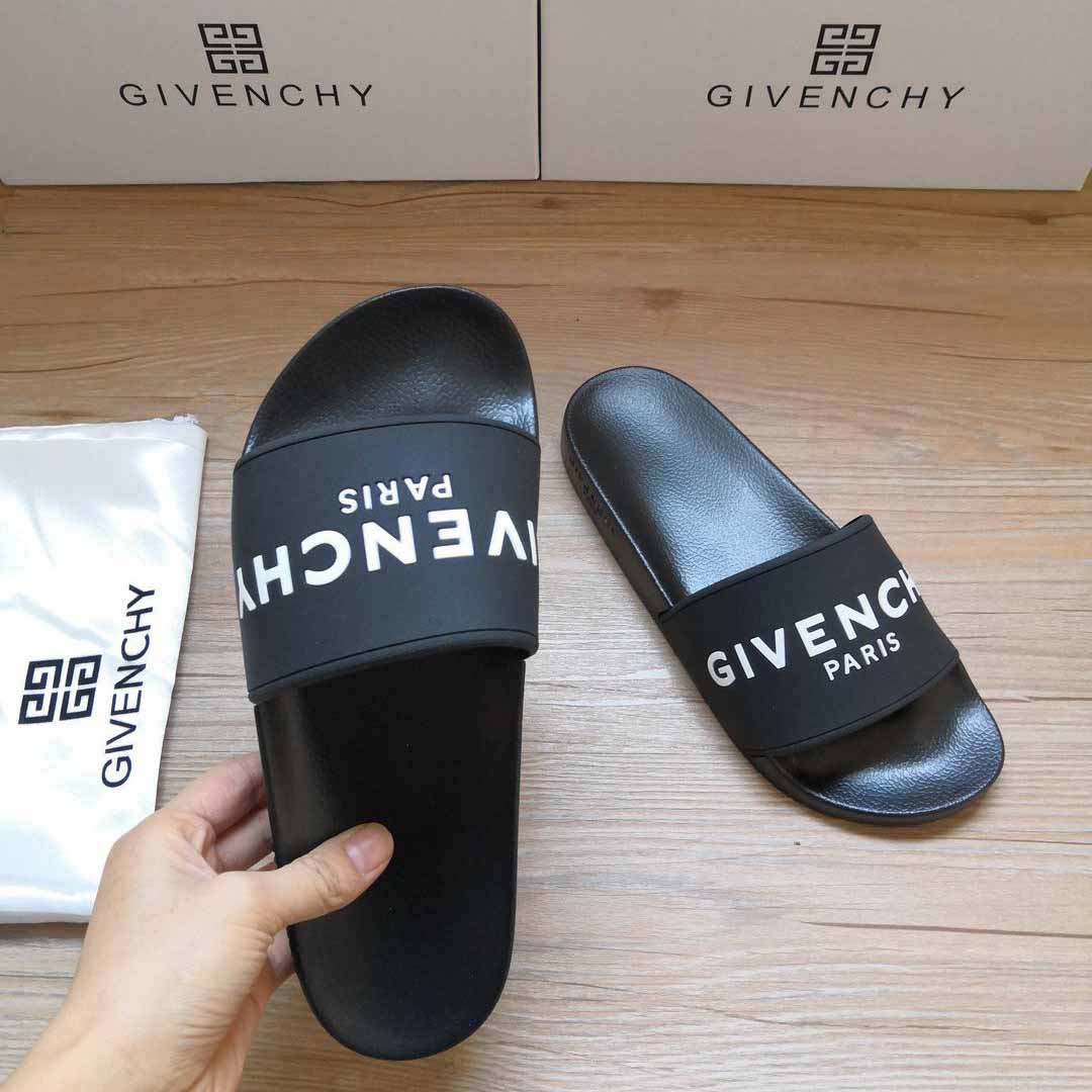 Givenchy Logo-Print Rubber Slides Sandals - EUR FASHION