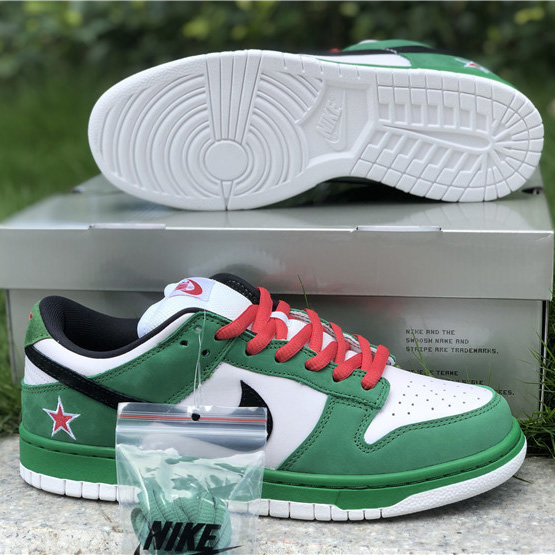 Nike SB Dunk Low Sneakers - EUR FASHION