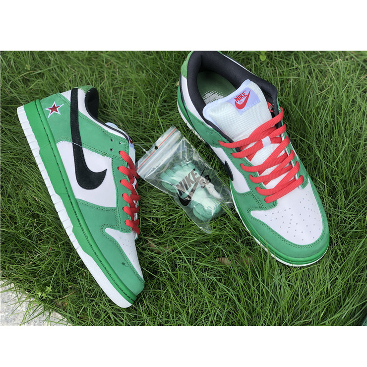 Nike SB Dunk Low Sneakers - EUR FASHION