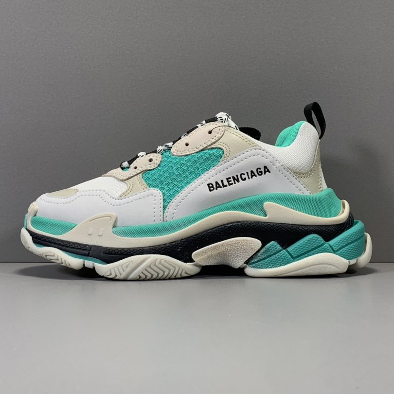 Balenciaga Triple S Sneaker  - EUR FASHION