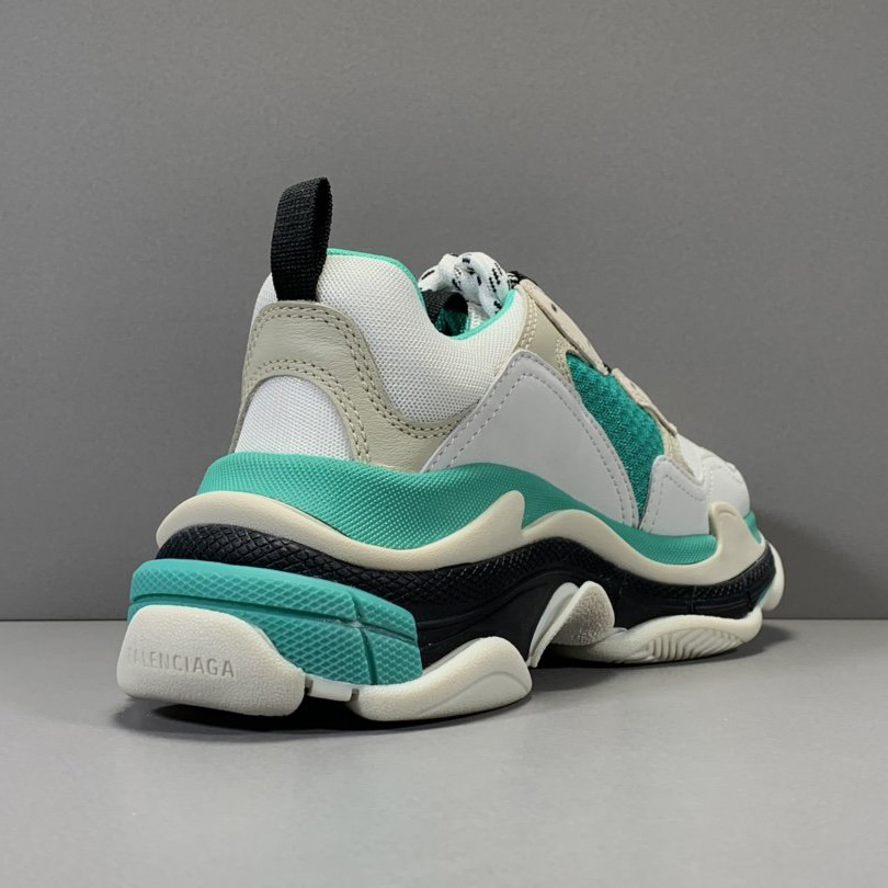 Balenciaga Triple S Sneaker  - EUR FASHION