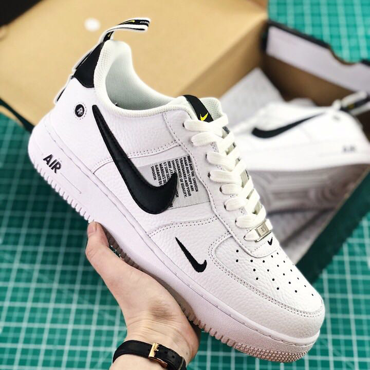 Nike White Sneakers - EUR FASHION