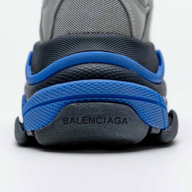 Balenciaga Triple S Sneaker  - EUR FASHION