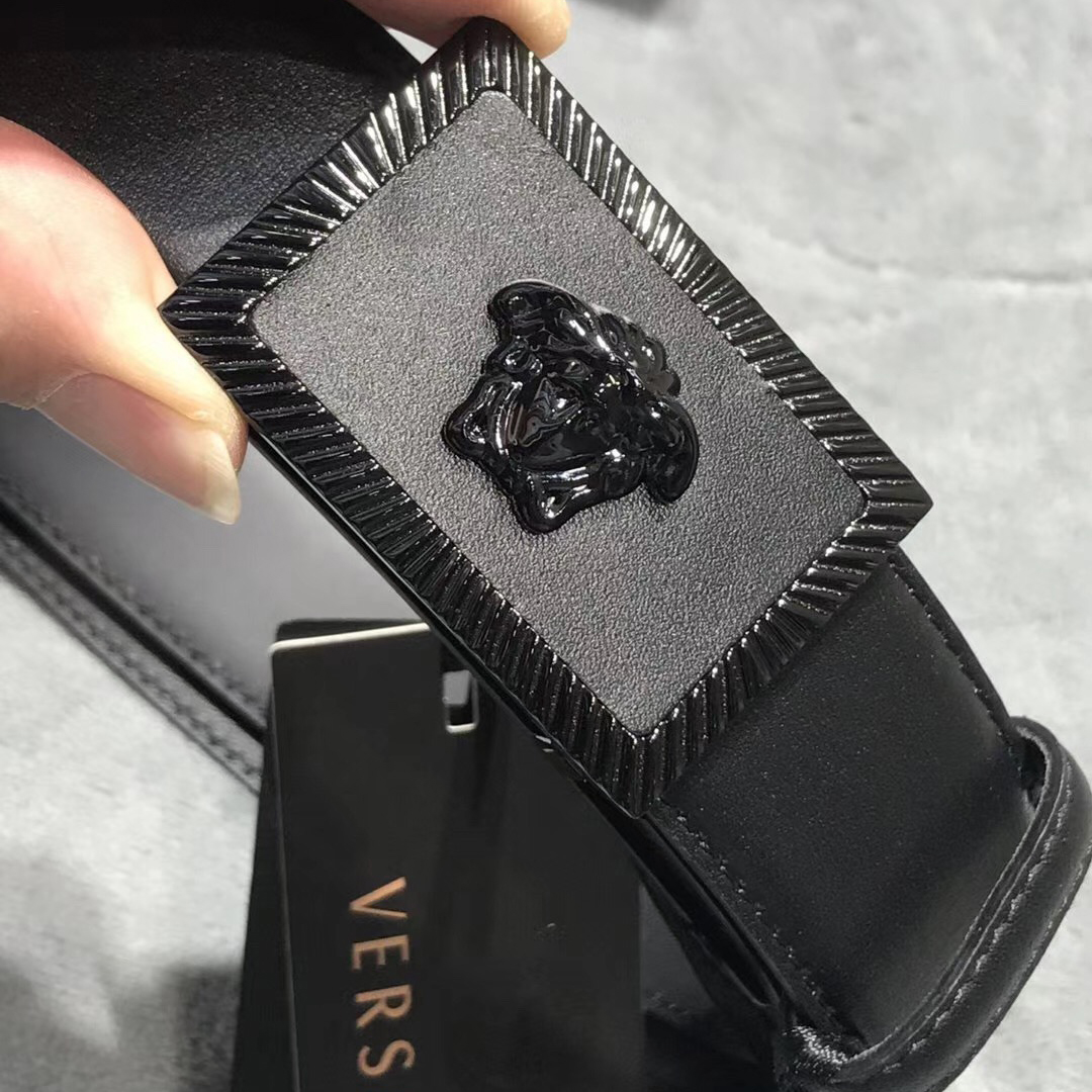 Versace Medusa Head Leather Belt - EUR FASHION