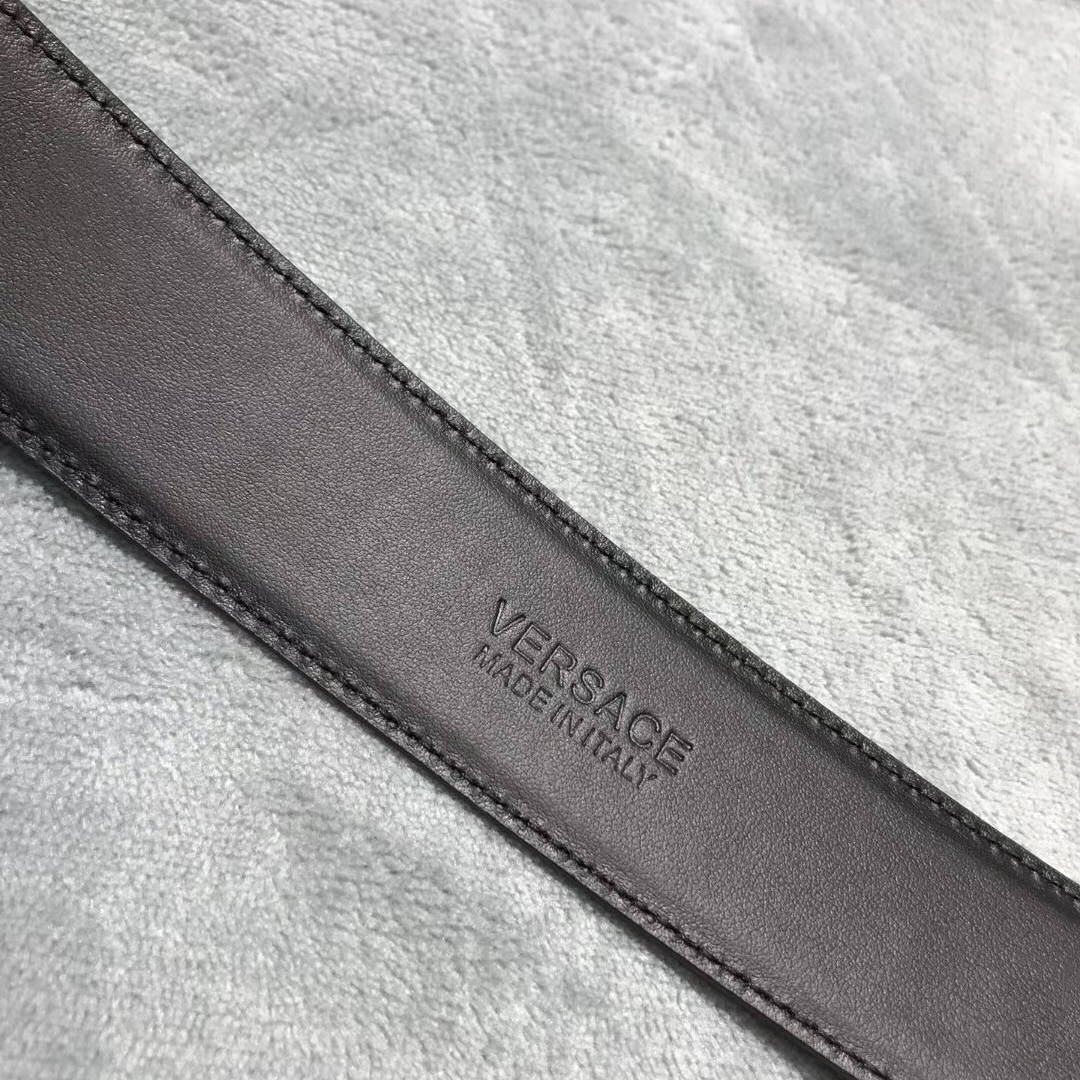 Versace Leather Belt - EUR FASHION