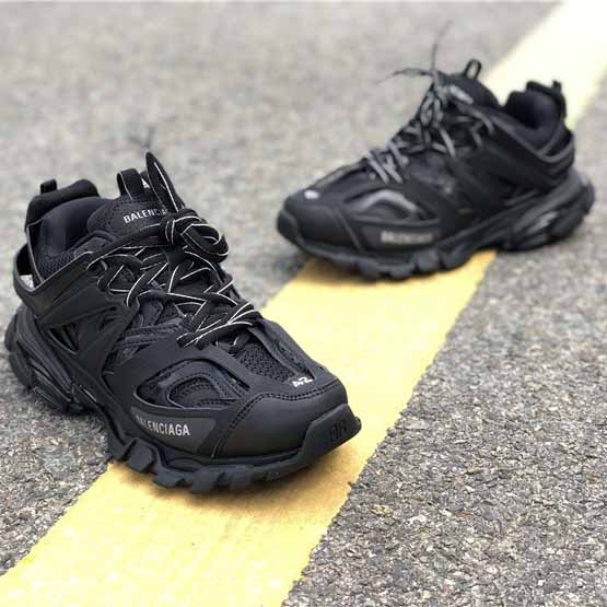 Balenciaga Track Trainers In Black - EUR FASHION