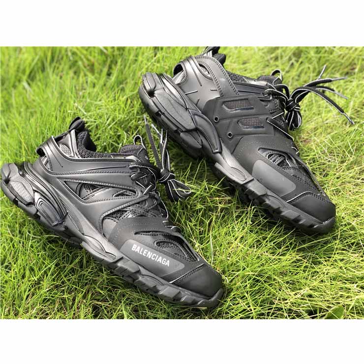 Balenciaga Track Trainers In Black - EUR FASHION