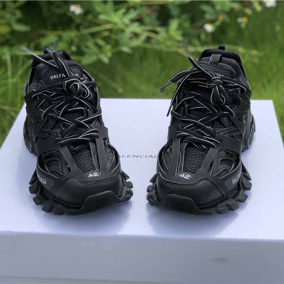 Balenciaga Track Trainers In Black - EUR FASHION