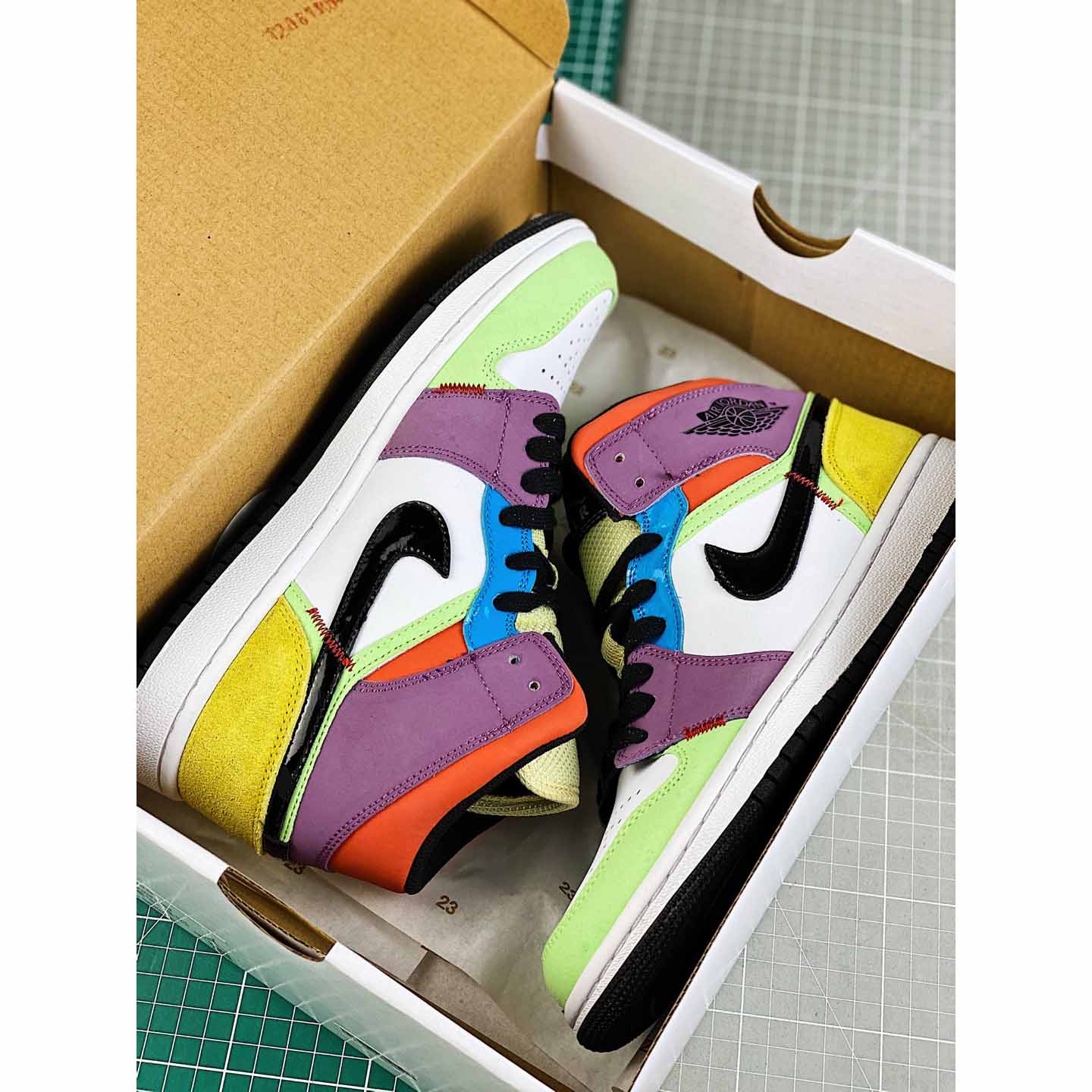 Jordan AJ1 Mid SE “Lightbulb” Multicolor - EUR FASHION