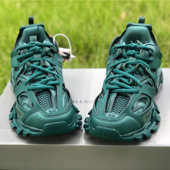 Balenciaga Track Sneaker  - EUR FASHION