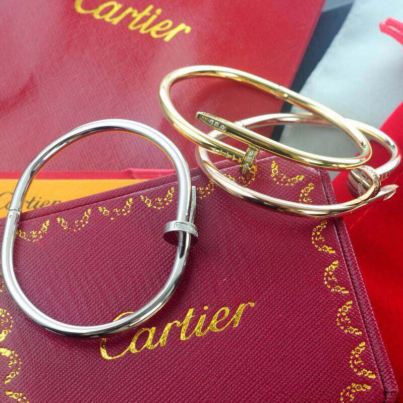 Cartier Bracelet - EUR FASHION