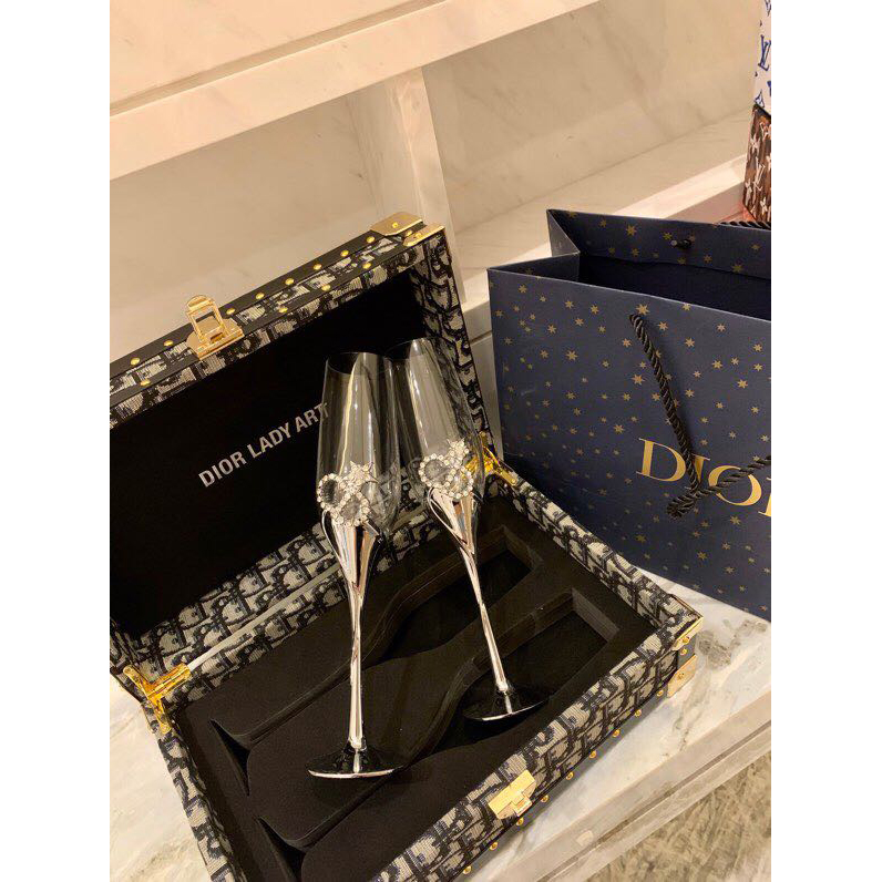 Dior Red Wine Glass - EUR FASHION