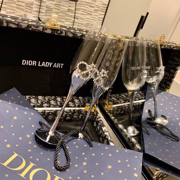 Dior Red Wine Glass - EUR FASHION