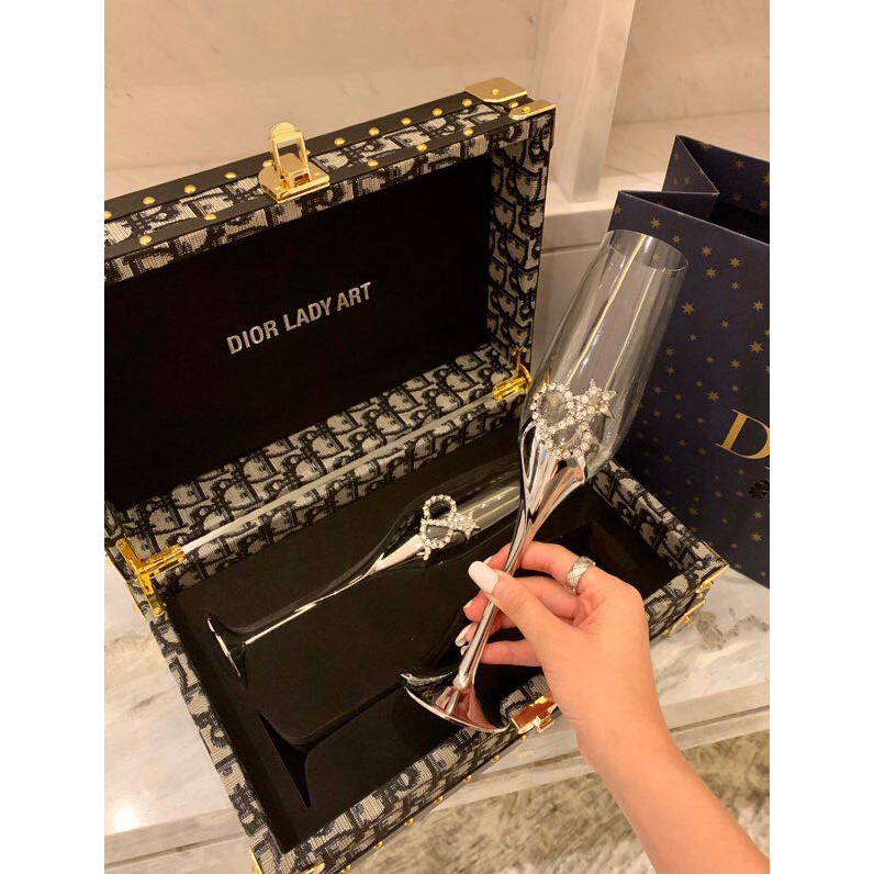 Dior Red Wine Glass - EUR FASHION