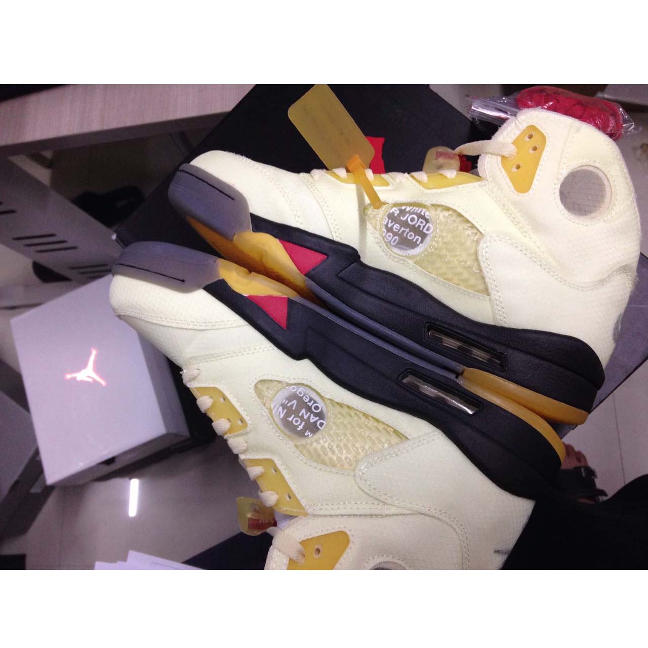 Jordan Air Retro 5 Sail OW DH8565-100 - EUR FASHION