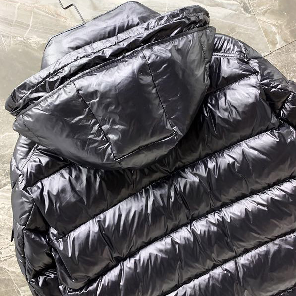 Moncler Black Down Jacket - EUR FASHION