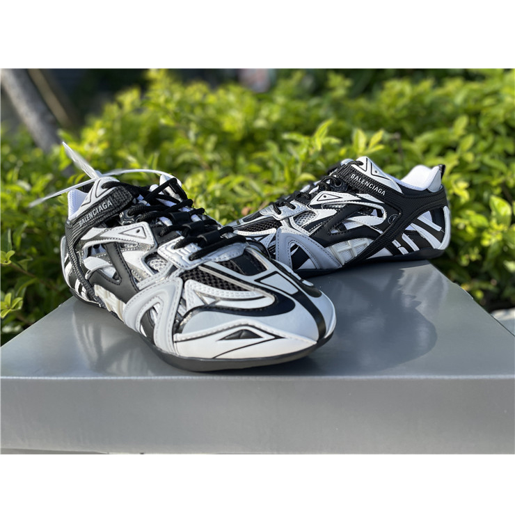 Balenciaga Drive Panelled Sneakers - EUR FASHION