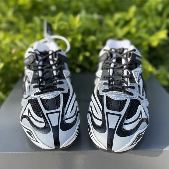 Balenciaga Drive Panelled Sneakers - EUR FASHION