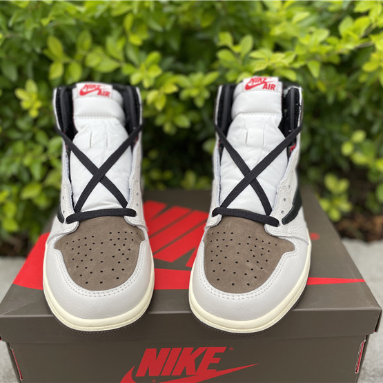 Jordan Travis Scott Air 1 Mocha CD4487-100 - EUR FASHION