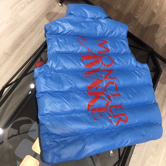 Moncler  Vest Down Jacket - EUR FASHION