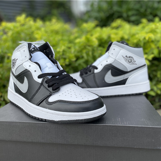 Jordan Air 1 High OG Sneakers - EUR FASHION