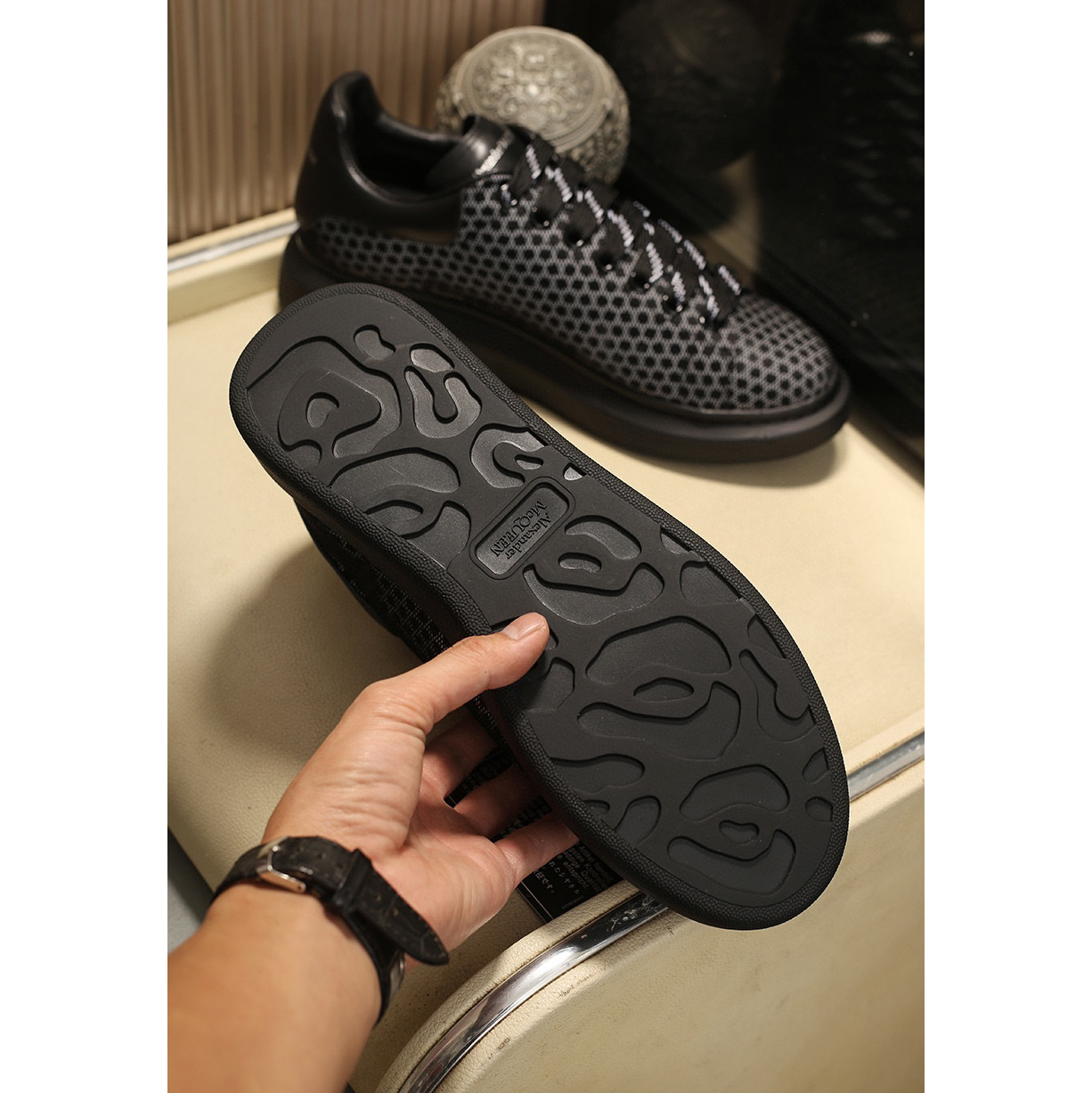 Alexander Mqueen Low Top Sneakers Black - EUR FASHION