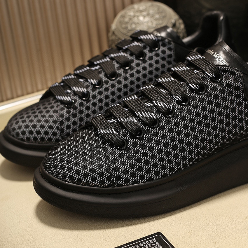 Alexander Mqueen Low Top Sneakers Black - EUR FASHION