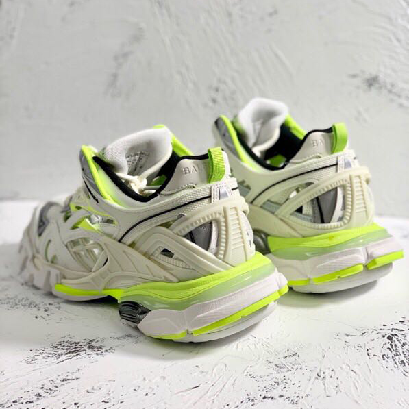 Balenciaga Track.2 Sneakers - EUR FASHION