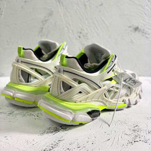 Balenciaga Track.2 Sneakers - EUR FASHION