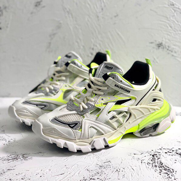 Balenciaga Track.2 Sneakers - EUR FASHION