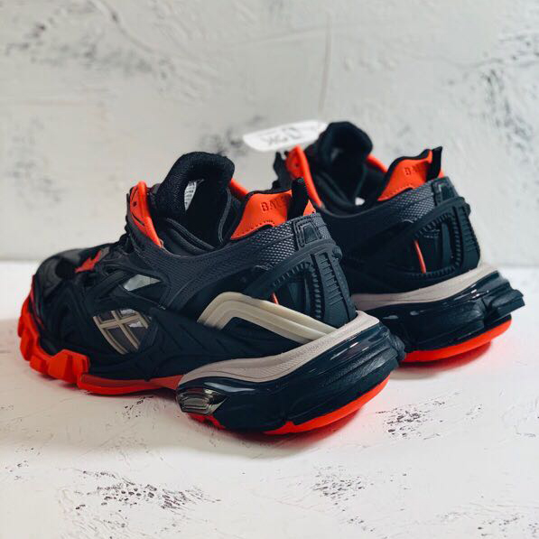 Balenciaga Track.2 Sneakers - EUR FASHION