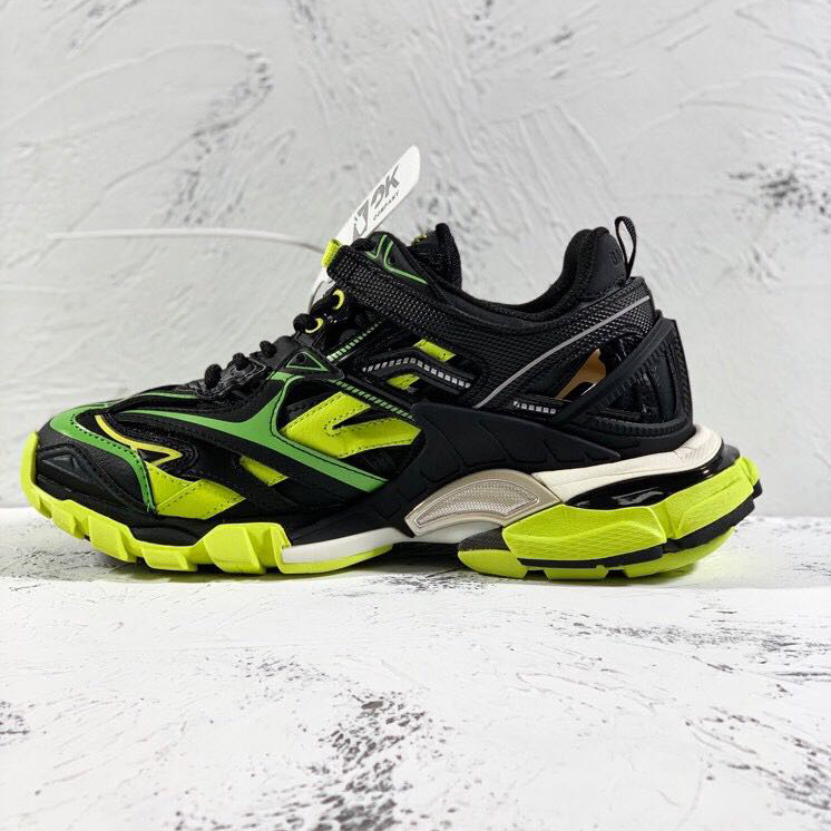 Balenciaga Track.2 Sneakers - EUR FASHION