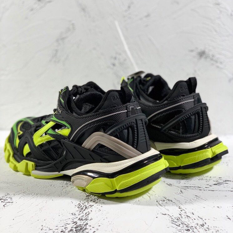 Balenciaga Track.2 Sneakers - EUR FASHION