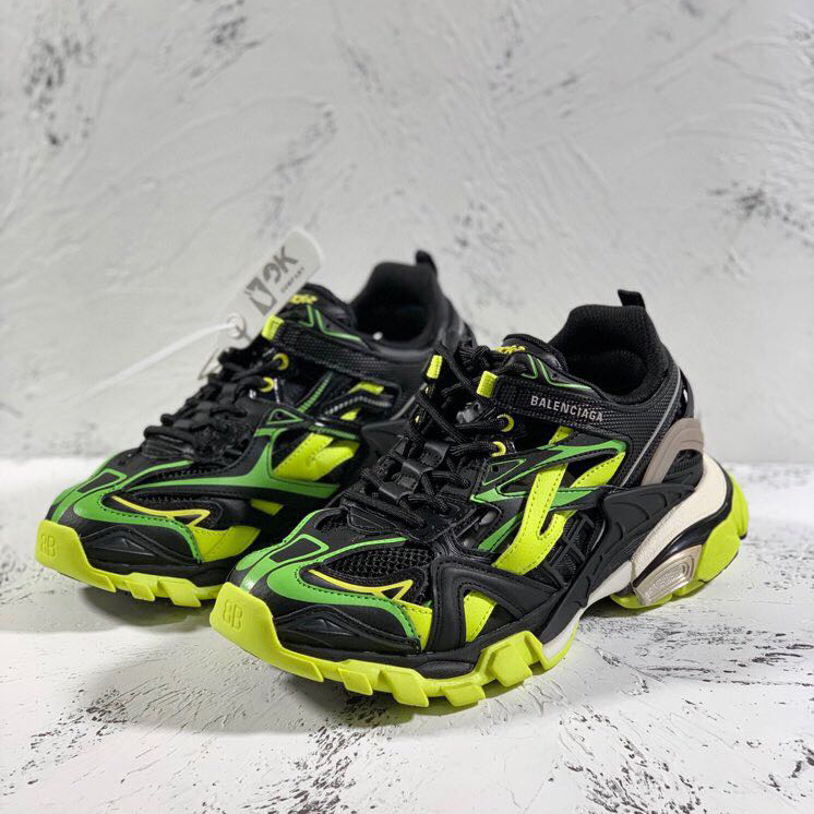Balenciaga Track.2 Sneakers - EUR FASHION