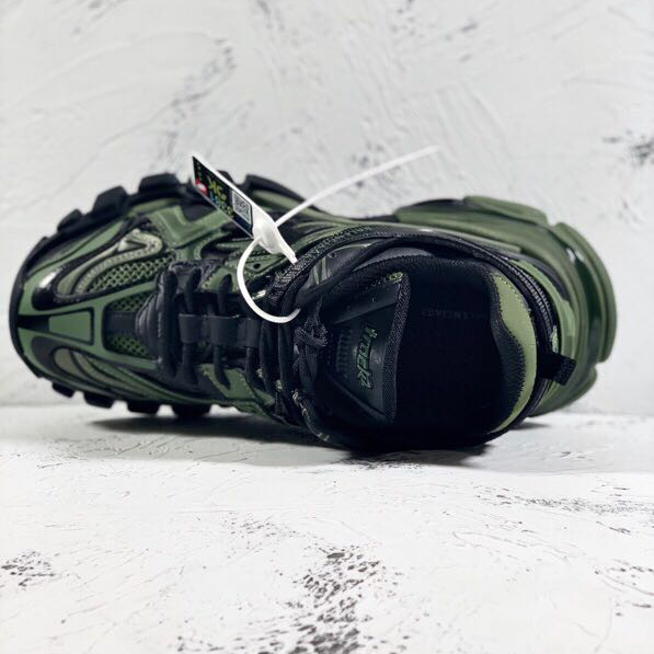 Balenciaga Track.2 Sneakers - EUR FASHION