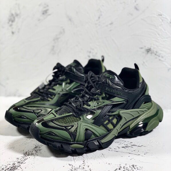 Balenciaga Track.2 Sneakers - EUR FASHION