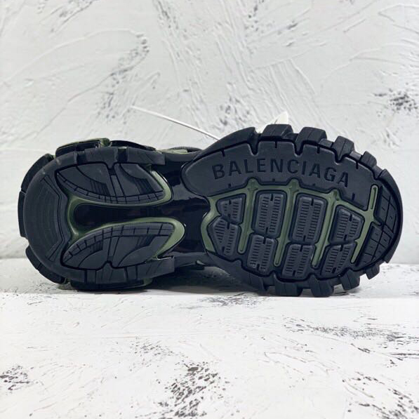 Balenciaga Track.2 Sneakers - EUR FASHION