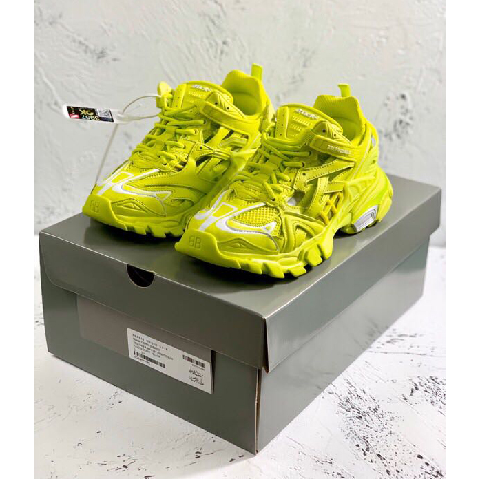 Balenciaga Track.2 Sneakers - EUR FASHION
