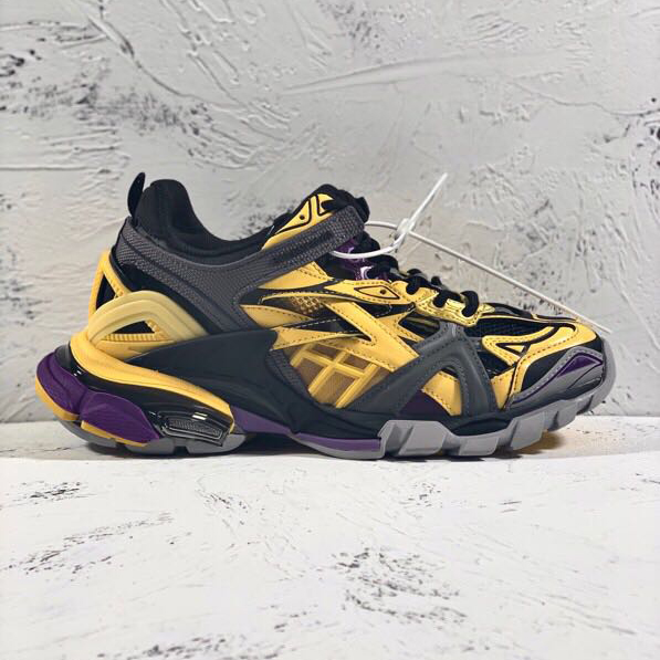 Balenciaga Track.2 Sneakers - EUR FASHION