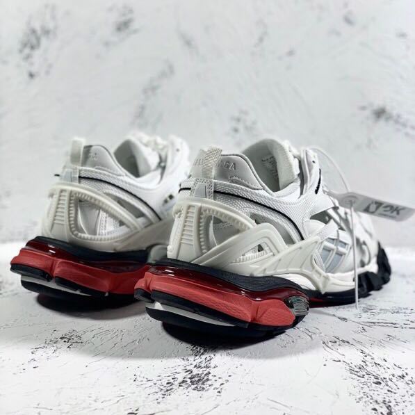 Balenciaga Track.2 Sneakers - EUR FASHION