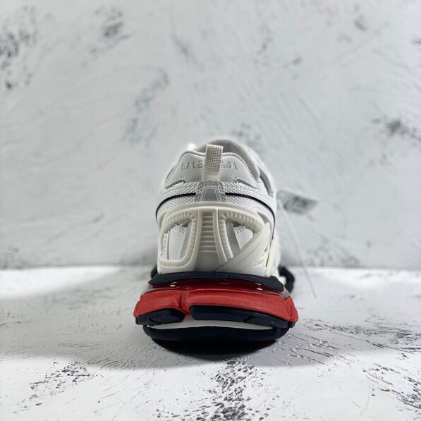 Balenciaga Track.2 Sneakers - EUR FASHION